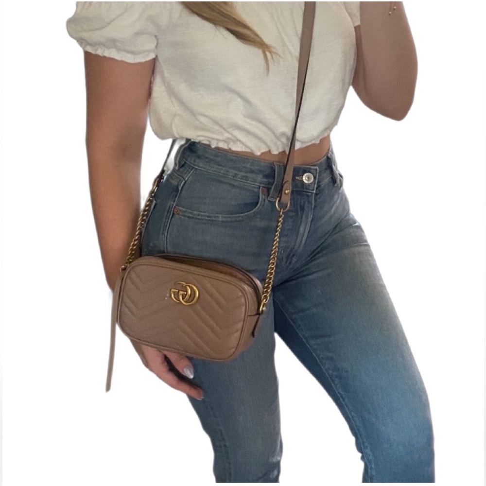Gucci GG Marmont Mini Matelasse Leather Crossbody in Dusty Pink - Picture 12 of 13